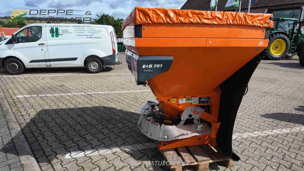 Amazone E+S 751 gebraucht – Sandstreuer + Salzstreuer – Baujahr 2023 – Produktbild 5