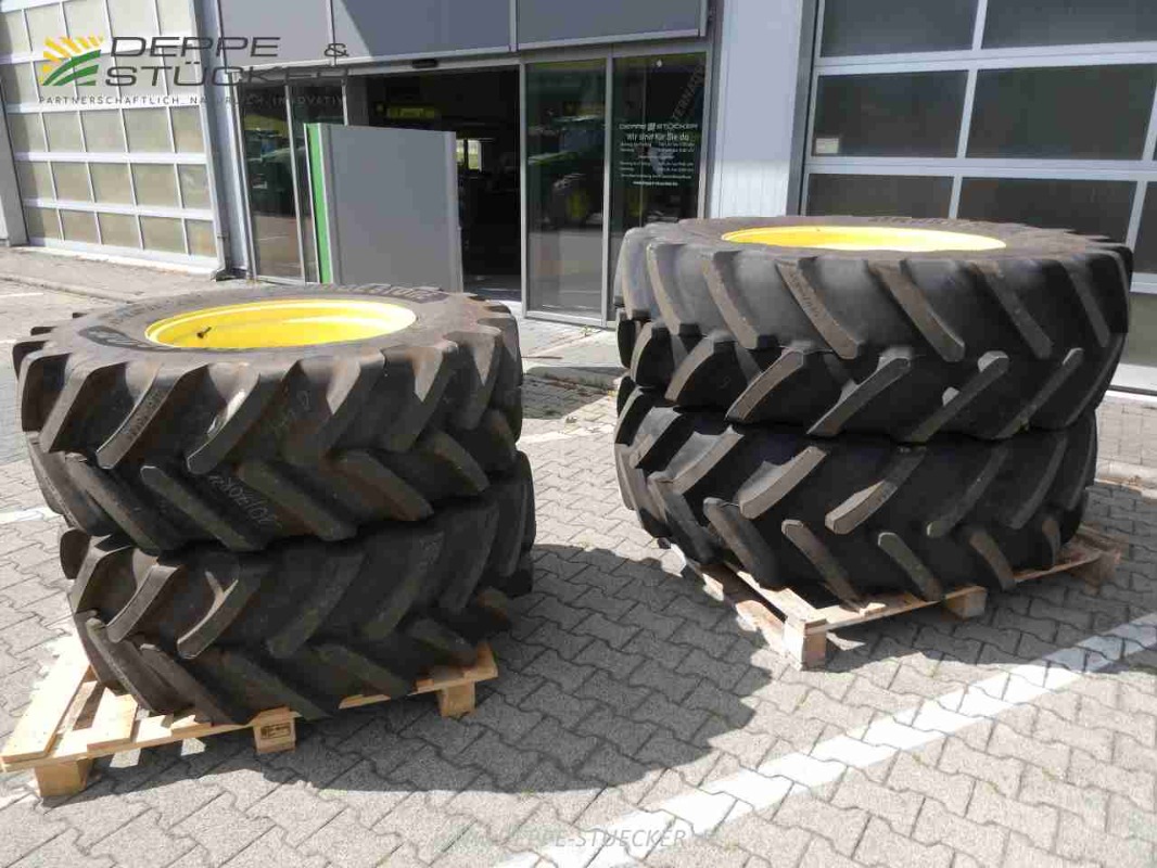 Bridgestone 480/70R28 / 520/85R38 VX-Tractor gebraucht