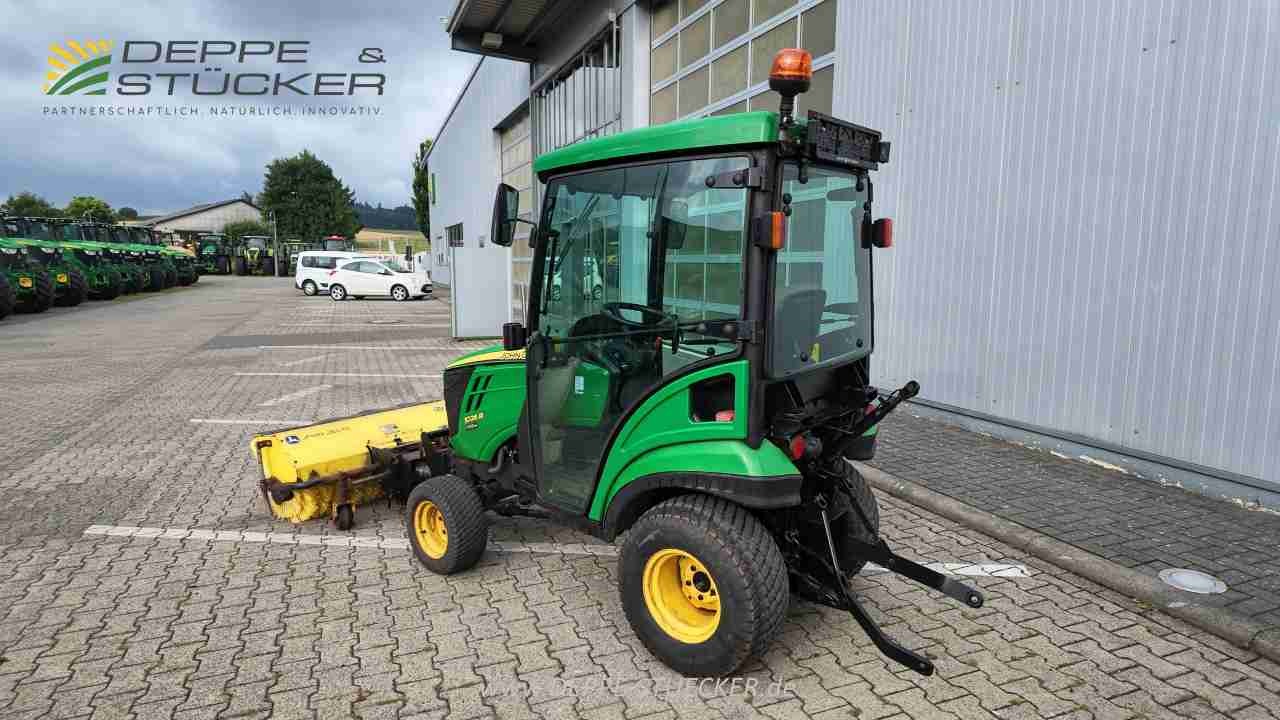 John Deere 1026R mit Anbaugeräten gebraucht – Traktor – Baujahr 2012 – Produktbild 7