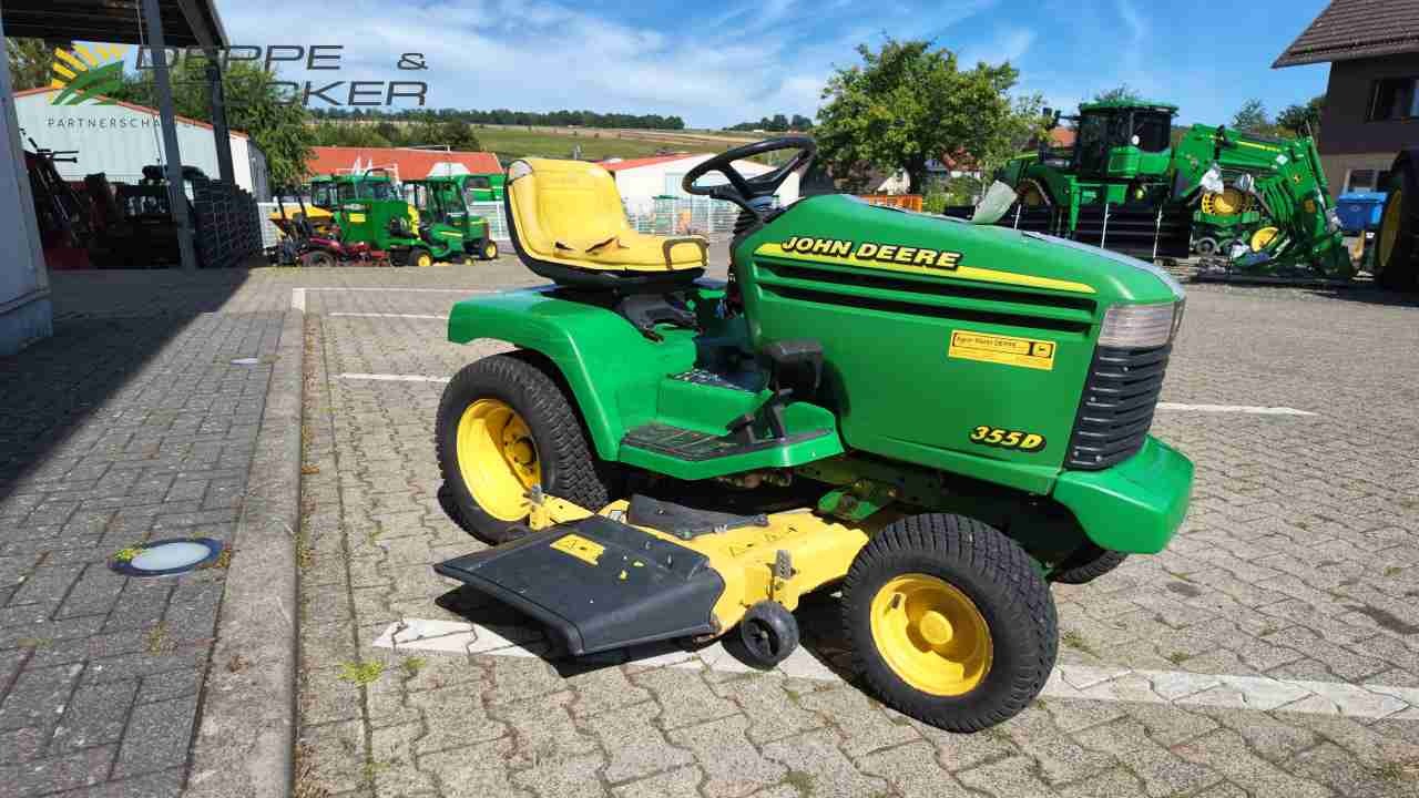 John Deere 355D mit 48C Mähwerk gebraucht – Rasentraktor – Baujahr 2001 – Produktbild 6