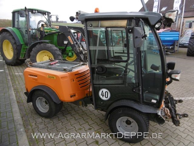 Kärcher MIC 50 mit P260 Tellerstreuer gebraucht – Hof- & Kommunaltechnik – Baujahr 2014 – Produktbild 1