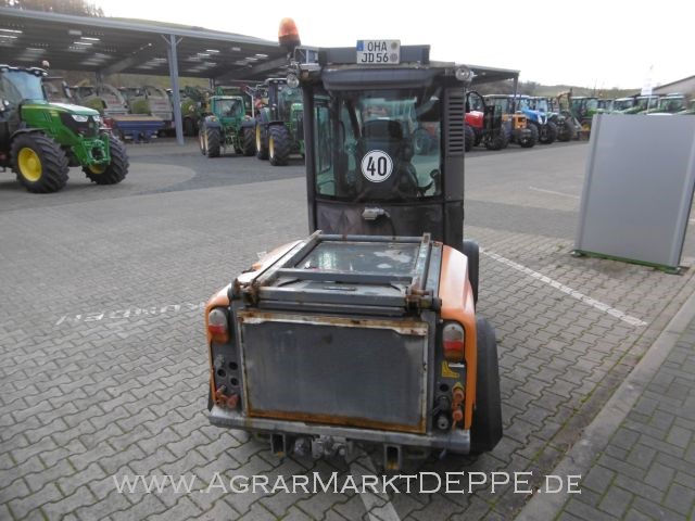 Kärcher MIC 50 mit P260 Tellerstreuer gebraucht – Hof- & Kommunaltechnik – Baujahr 2014 – Produktbild 2