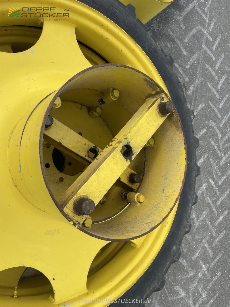 Michelin Zwillingsräder 230/95 R48 incl. Kupplungen gebraucht – Reifen und Felgen – Baujahr 2015 – Produktbild 5