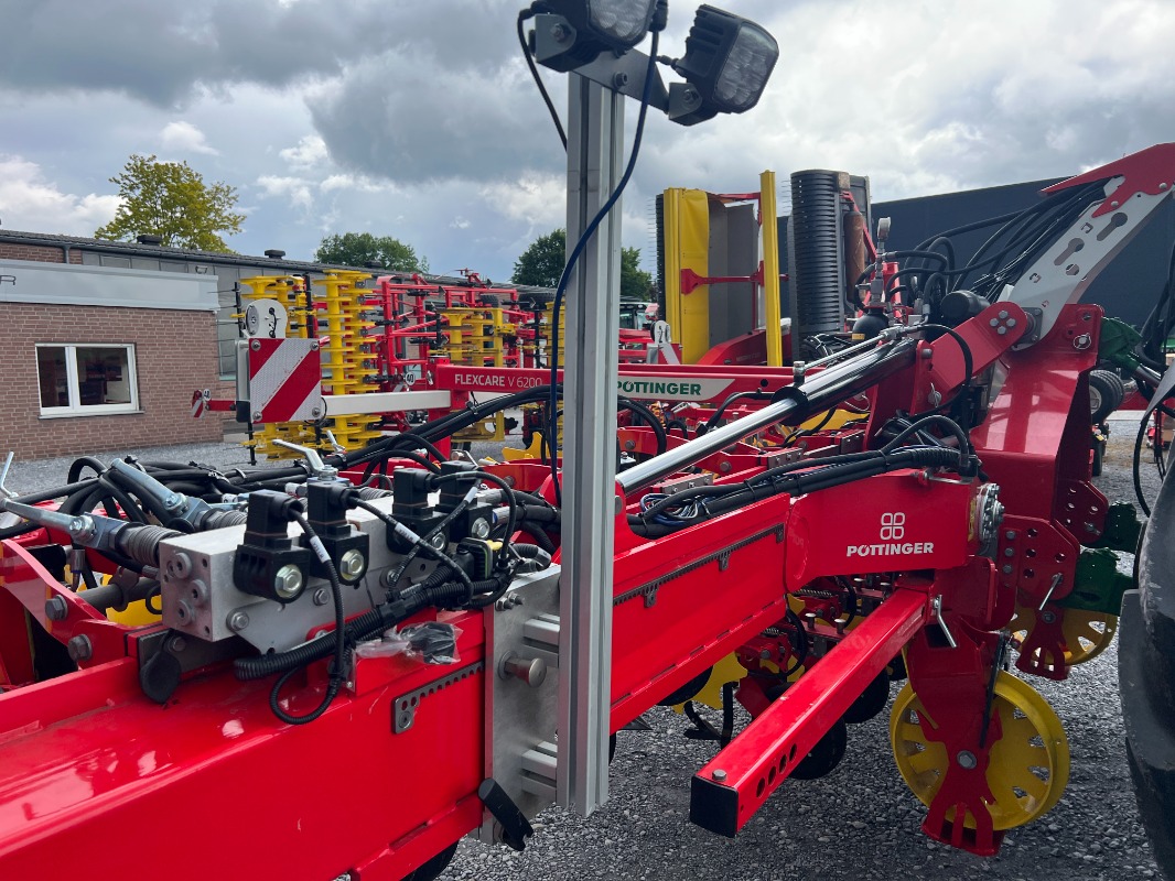 Pöttinger Flexcare V 6200 Rollhacke gebraucht – Trailer und Anhänger – Baujahr 2023 – Produktbild 7