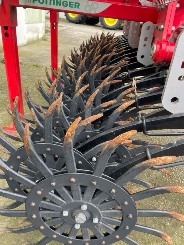 Pöttinger Rotocare V12400 gebraucht – Trailer und Anhänger – Baujahr 2022 – Produktbild 6