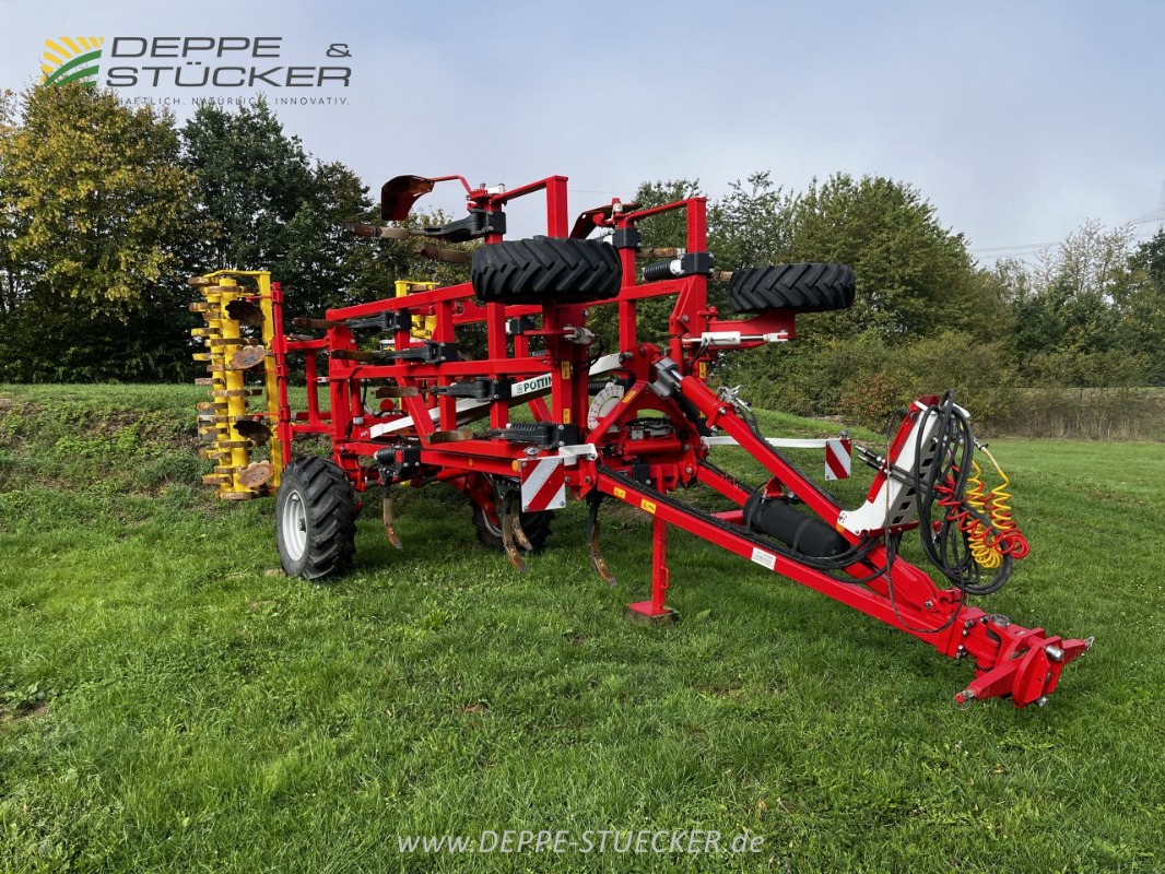 Pöttinger Terria 5040 gebraucht – Grubber – Baujahr 2021 – Produktbild 1